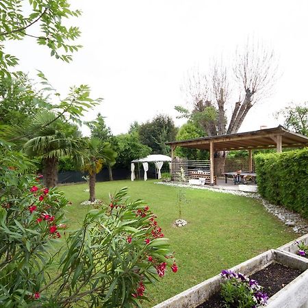 Olympic Kosher Holidays Hotel Sirmione Bagian luar foto